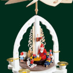 Glaesser - Pyramid Christmas Present Ceremony