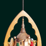 Glaesser - Pyramid Seiffener Church with children carrying lantern